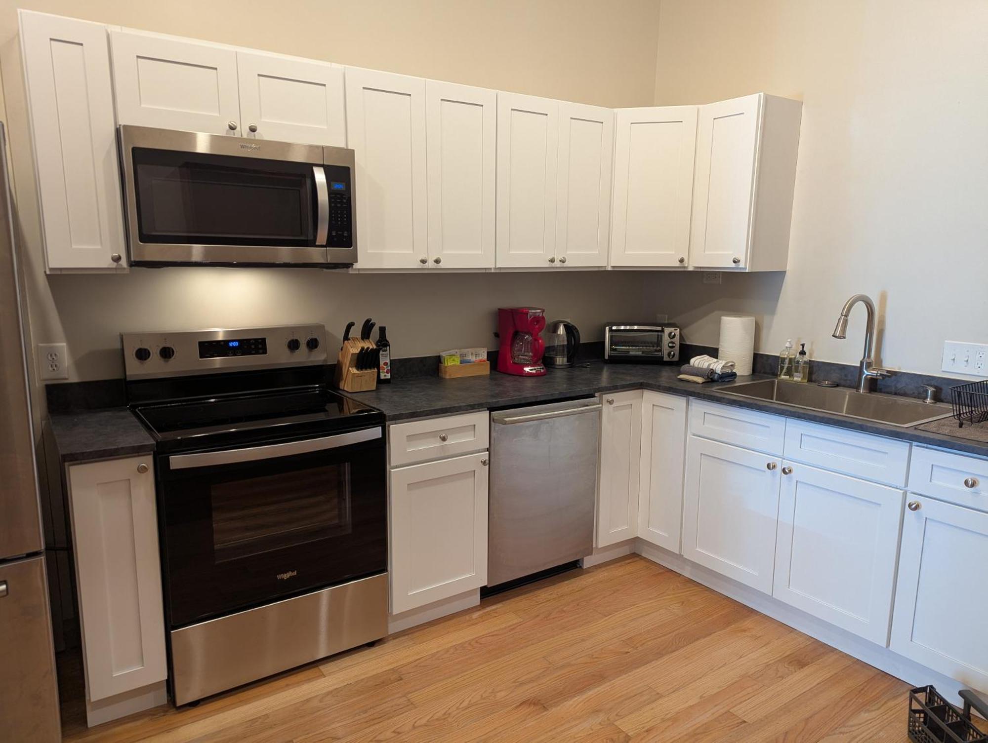 Refresh 3Br Apt New Kitchen! Downtown Durham Exterior foto